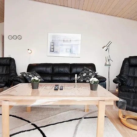 Ferienhaus 4 Star In Hejls
